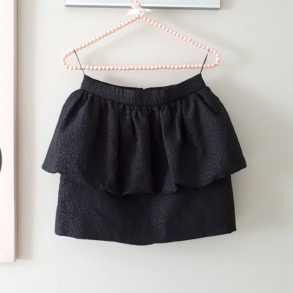 NWT Zara black jacquard tiered ruffle pleated peplum mini skirt, S - Picture 11 of 11
